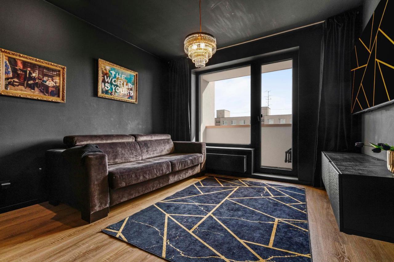 Apartament Lam Black - Ac - Balcony Bratysława Zewnętrze zdjęcie